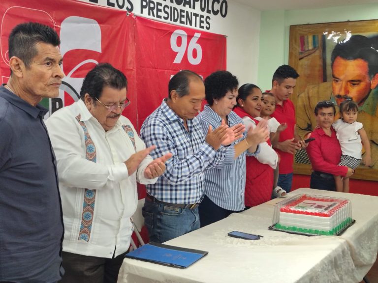 96 años del PRI - Acapulco5