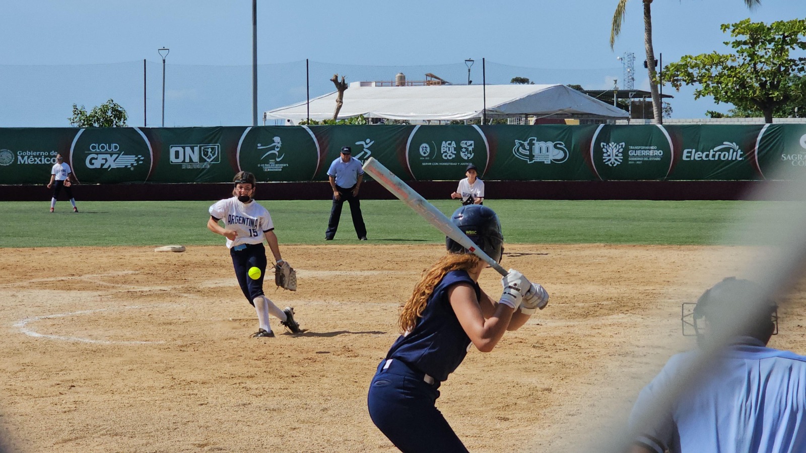 Continúa la Jornada 3 del Panamericano U-15 de Sóftbol Femenil en Pleno Éxito en Acapulco