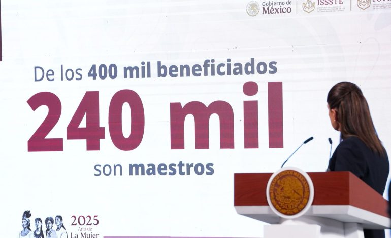 Firma Claudia Sheinbaum decreto para congelar, aplicar quitas, reducir y reducir intereses y condonar 400 mil créditos impagables del Fovissste