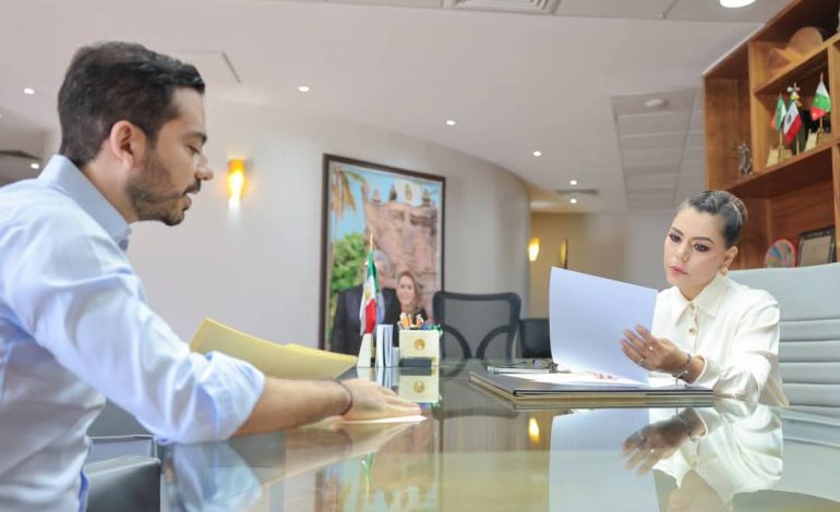 Evelyn Salgado anuncia apoyos para mejorar viviendas en todo Guerrero