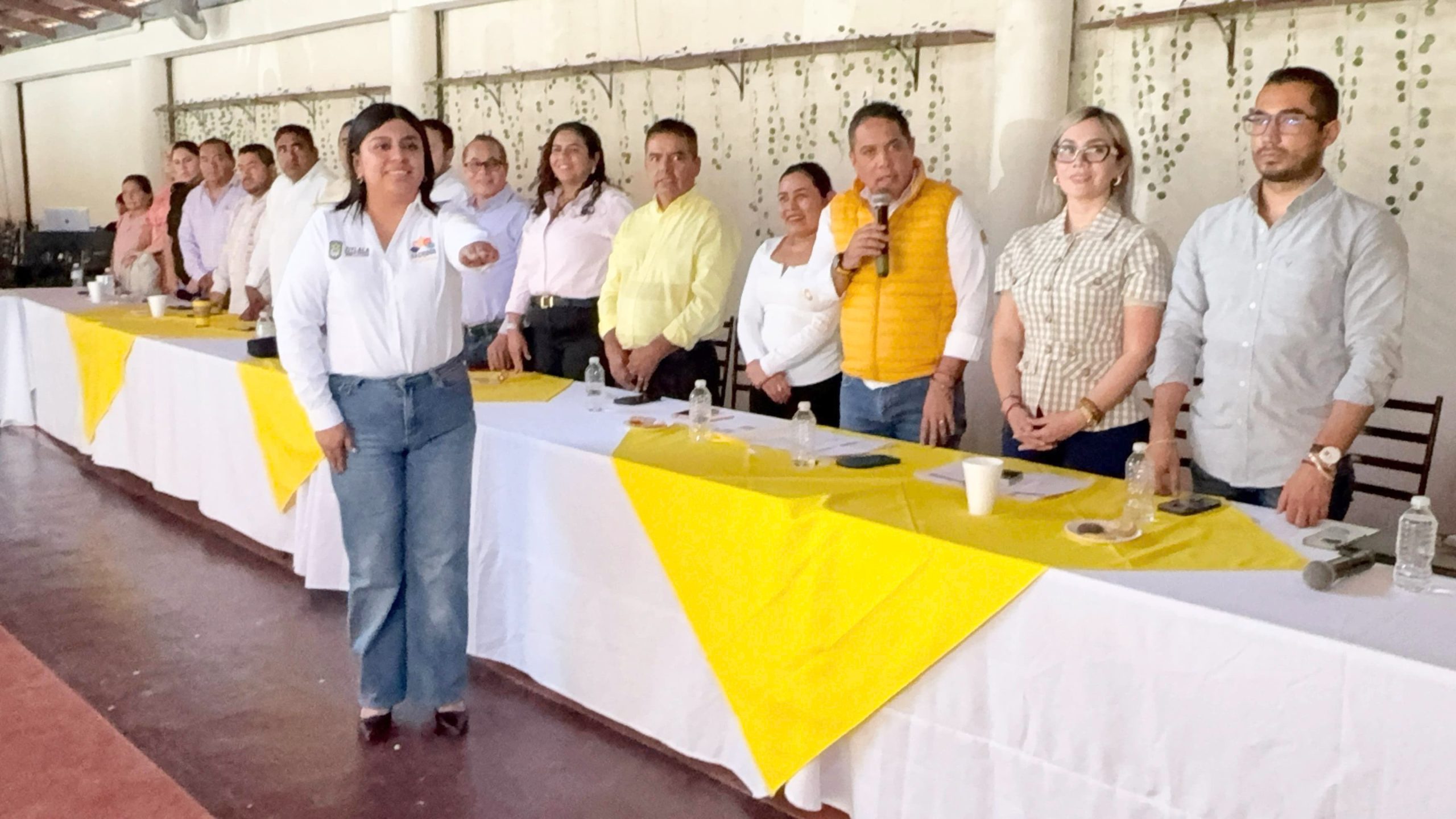 Toma protesta el PRD Guerrero a su nueva coordinadora de alcaldes; anuncian gira de trabajo por toda la entidad y nueva imagen