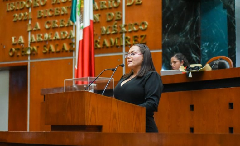 Analizan exhorto para garantizar que integrantes de ayuntamientos no se ausenten de sus funciones