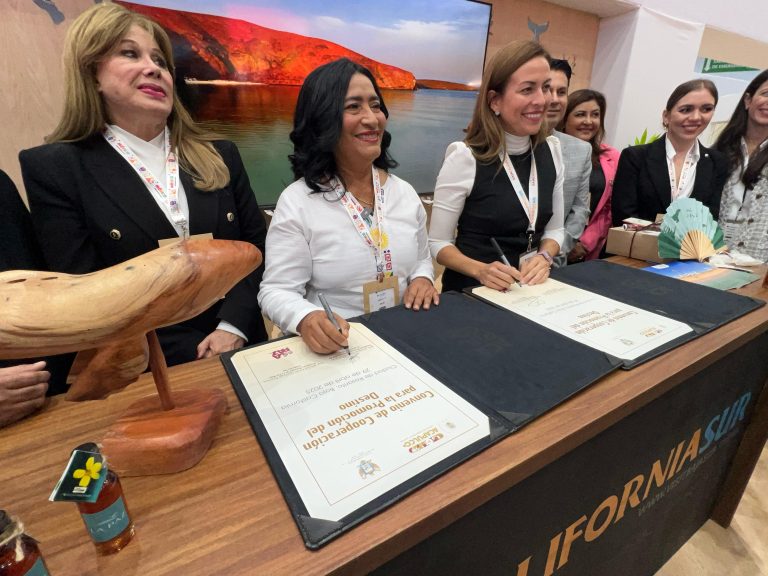 convenio de promoción turística con La Paz