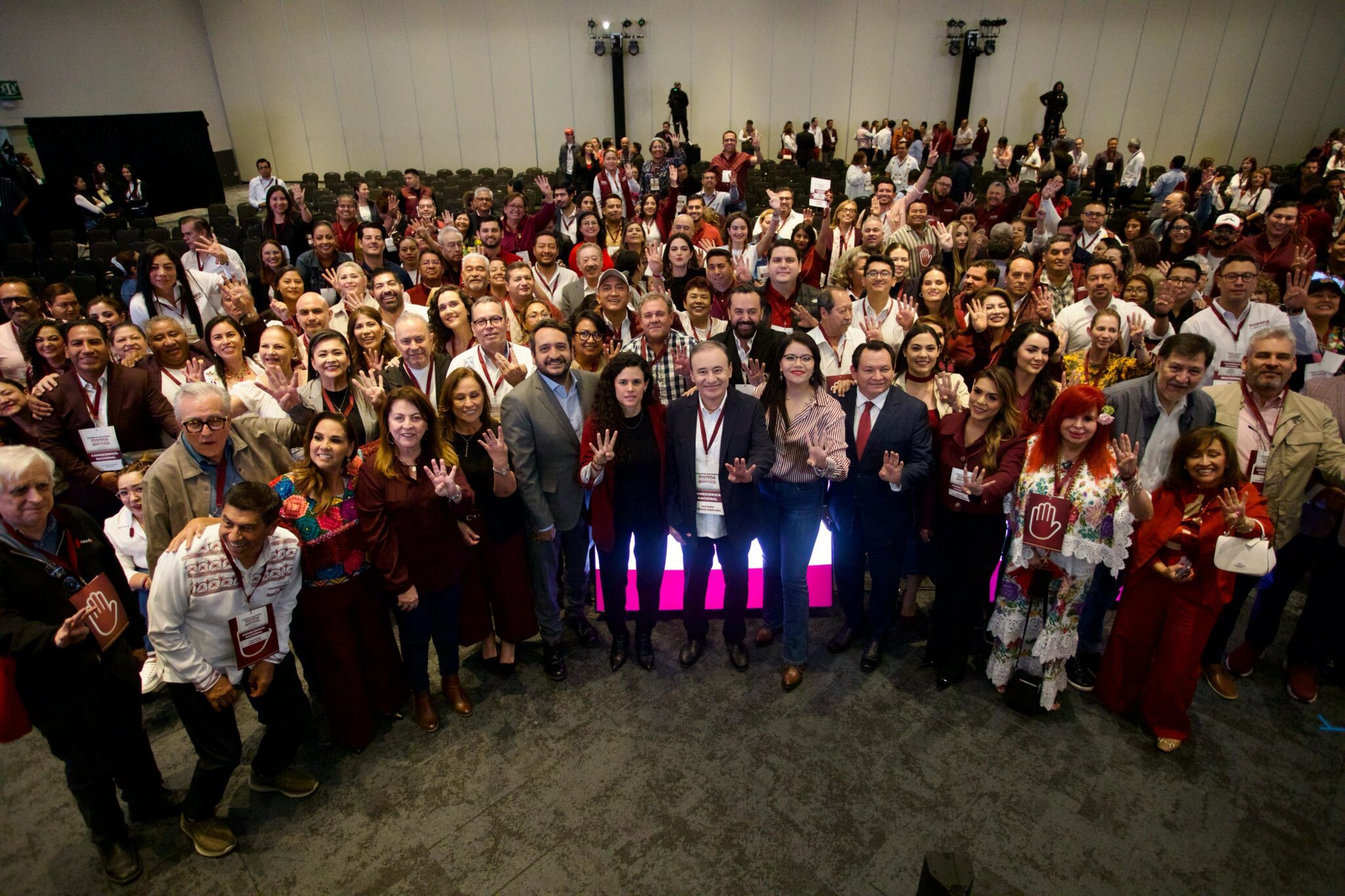 Morena pone reglas claras en Consejo Nacional y establece compromiso histórico de cuidar el Partido-Movimiento