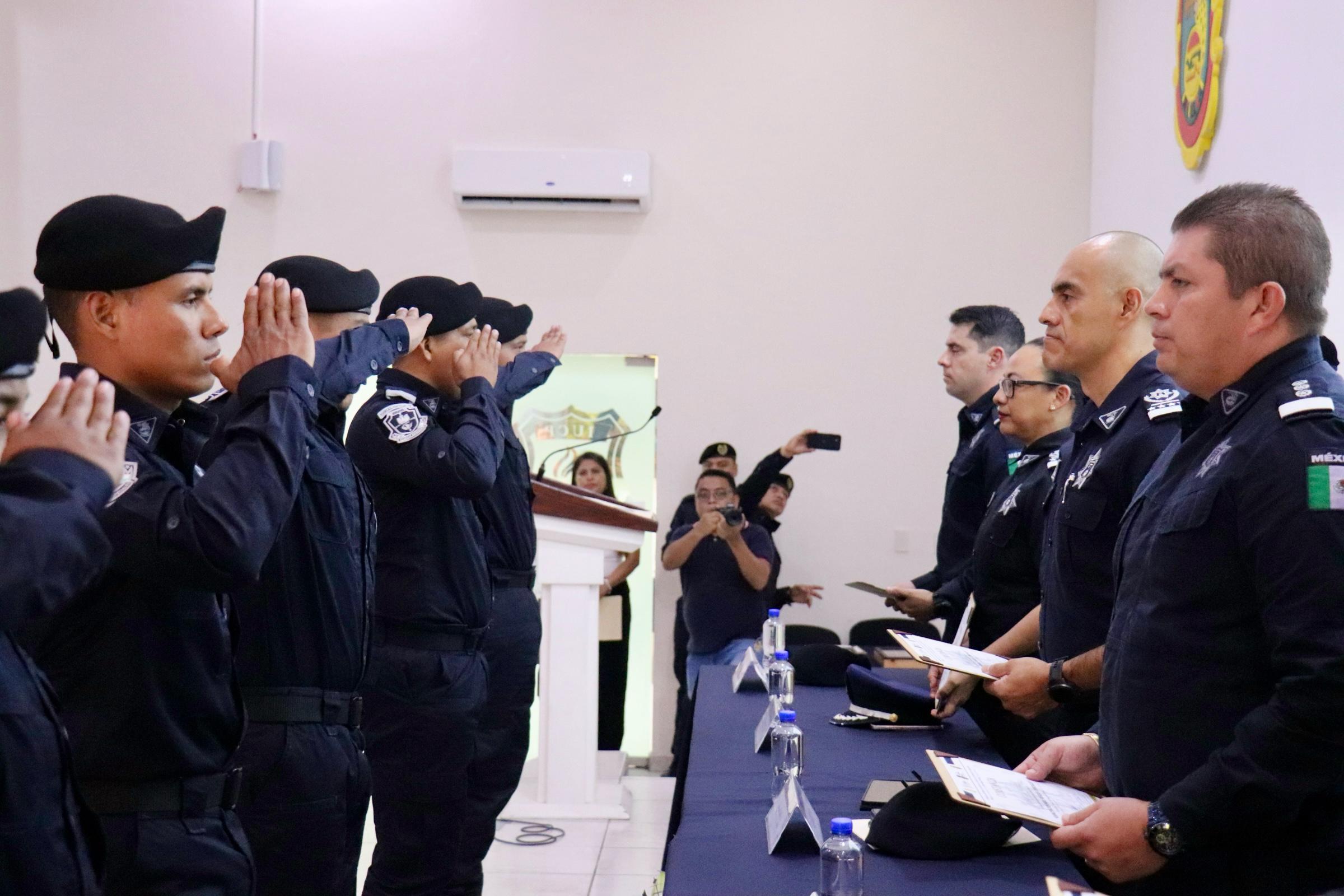 Integran 21 policías estatales la novena generación del Grupo de Fuerzas Especiales de Guerrero