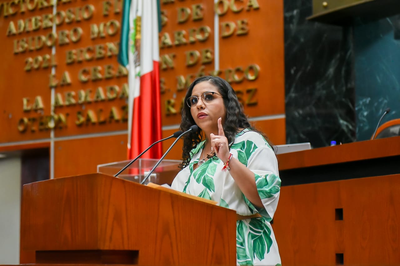 Analiza tipificar y sancionar las denuncias falsas contra docentes