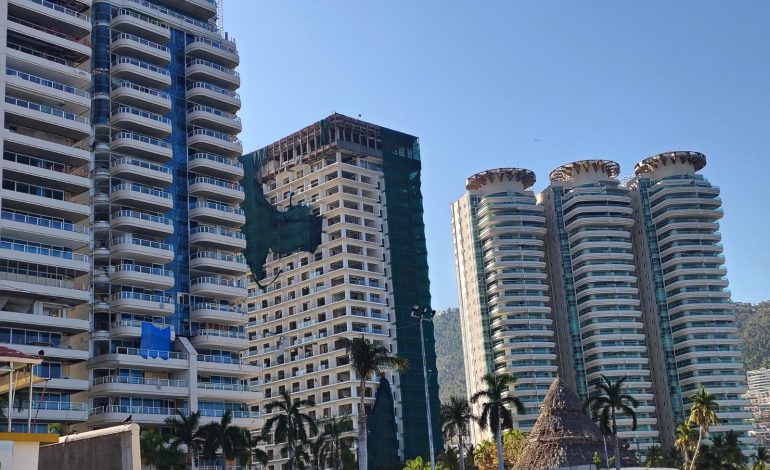 Definirán al nuevo coordinador de Protección Civil de Acapulco «no a criterio de Abelina», dice la alcaldesa