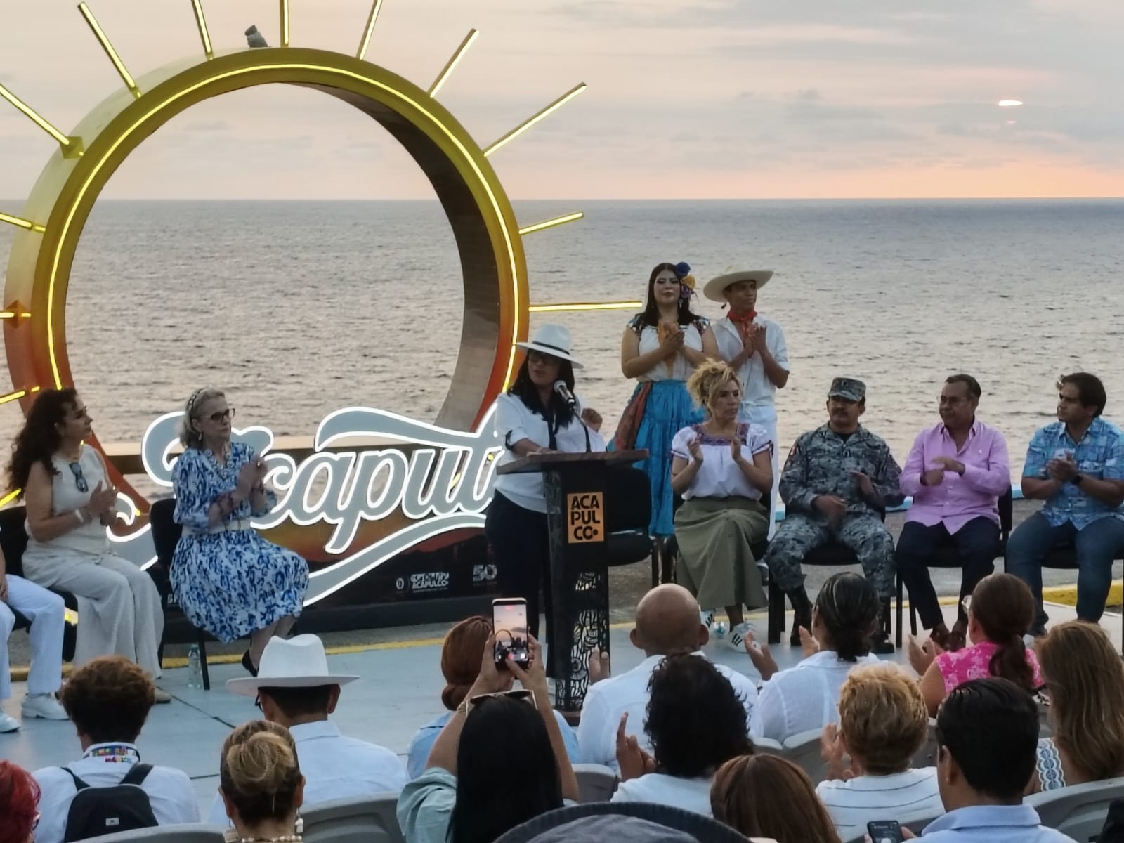 abelina lopez - photo opportunities 1